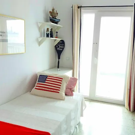 Spacious House In With Modern Comfort Casa de Férias Telde