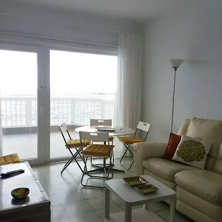 Spacious House In With Modern Comfort * Telde